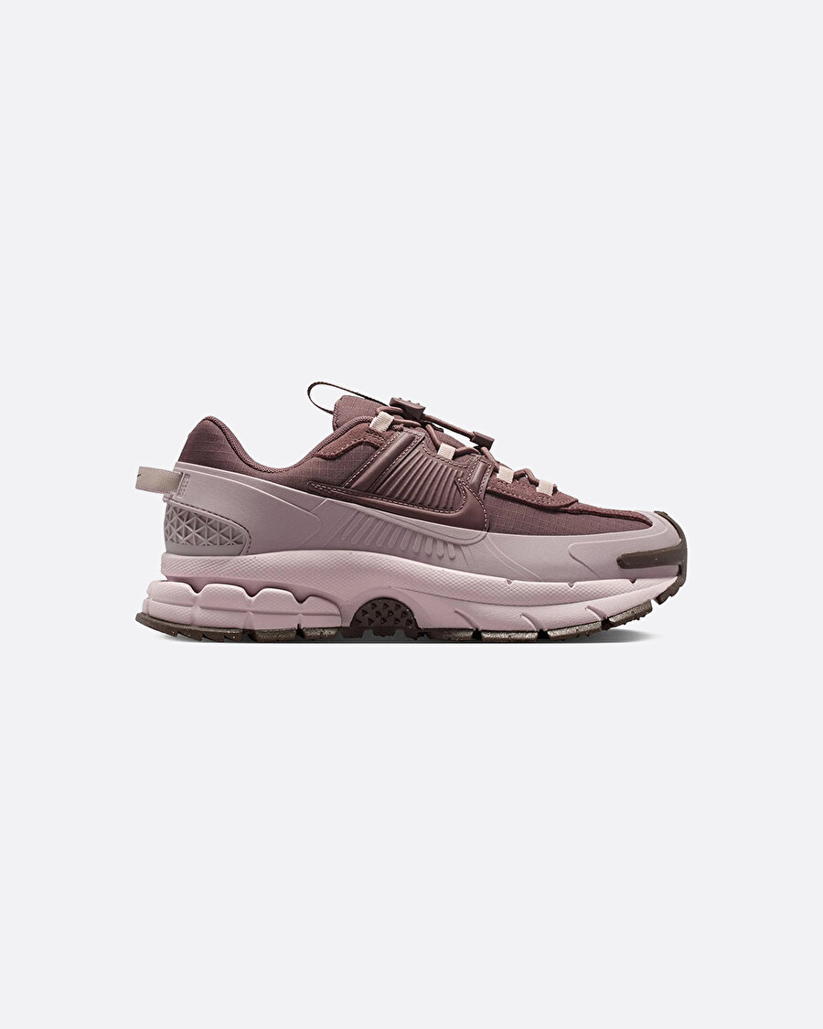 Zoom Vomero Roam Gül Kurusu Kadın Sneakers - 1